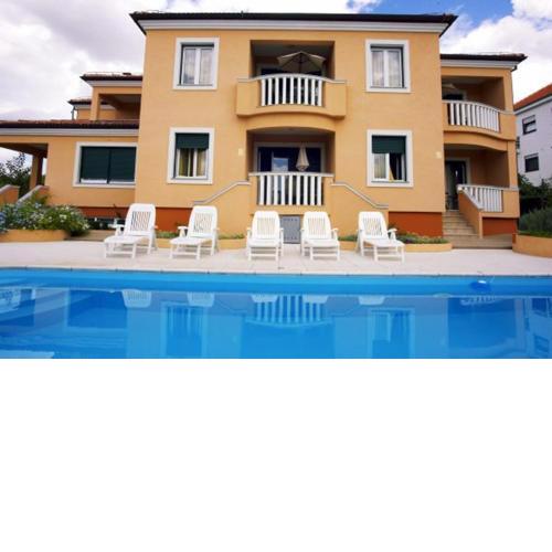 Apartment in Zadar with sea view, balcony, air conditioning, WiFi 858-4