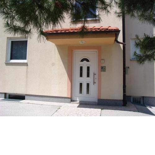 Apartment Ines