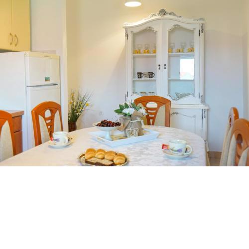 Apartment Jardin with free cowered parking