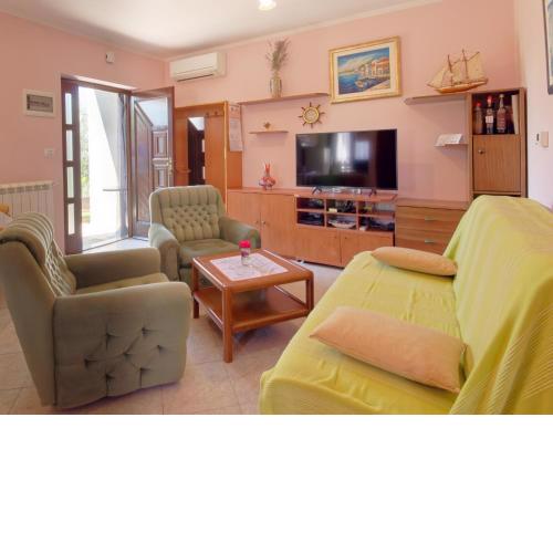 Apartment Laganis