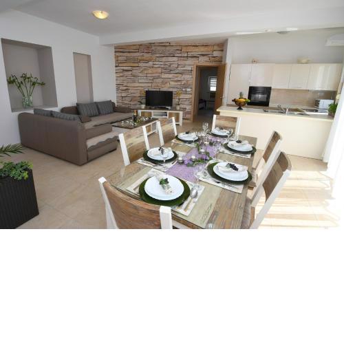 Apartment LIBRA with sea view
