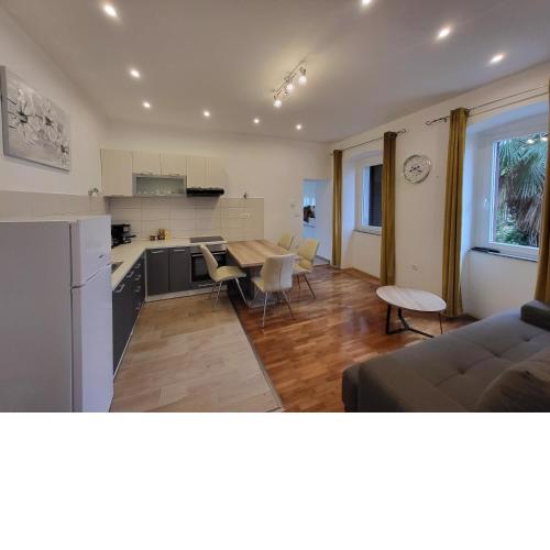 Apartment Lucky