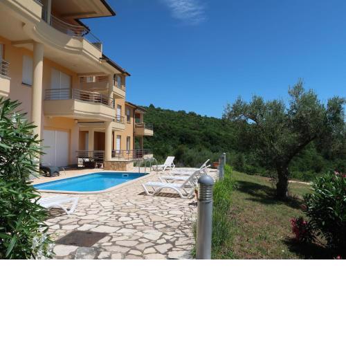 Apartment Magnolia - RAC167 by Interhome