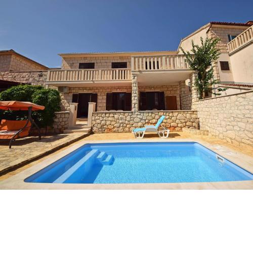 Apartment Marija by Interhome
