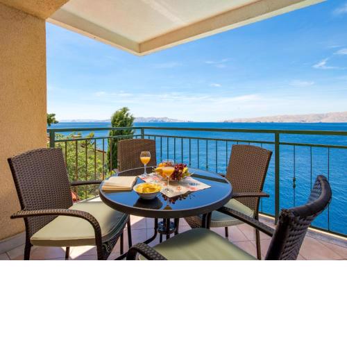 Apartment Marina-3 by Interhome