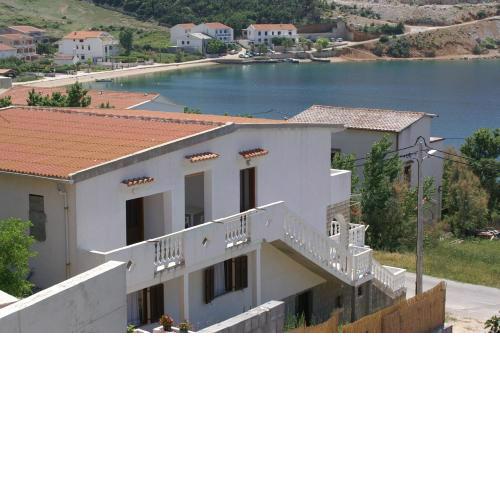 Apartment Metajna 4150b