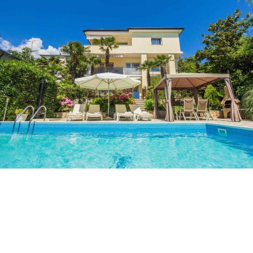 Apartment near Opatija Port in Volosca