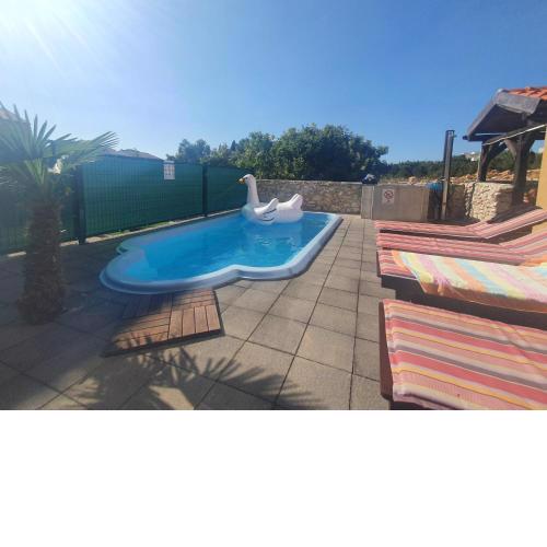 Apartment Olive Garden with Private Pool