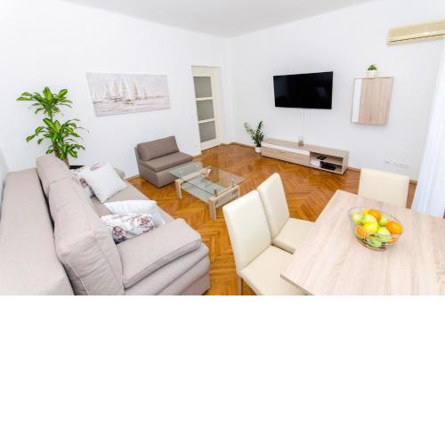 Apartment ''Pomalo''