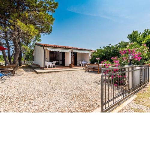 Apartment Privlaka 1