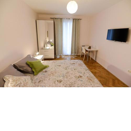 Apartment Rocky I
