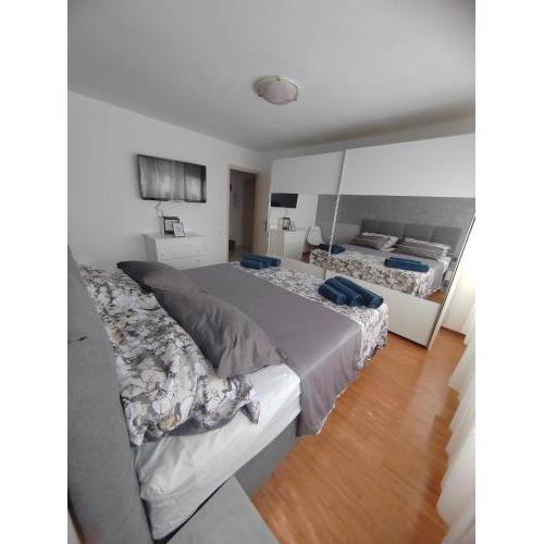 Apartment Sea Queen with Free Private Parking