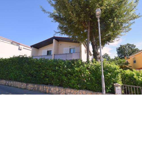 Apartment Sunny 1