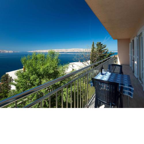Apartment Suzana - SNJ138 by Interhome