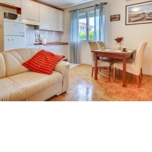 Apartment Sweet