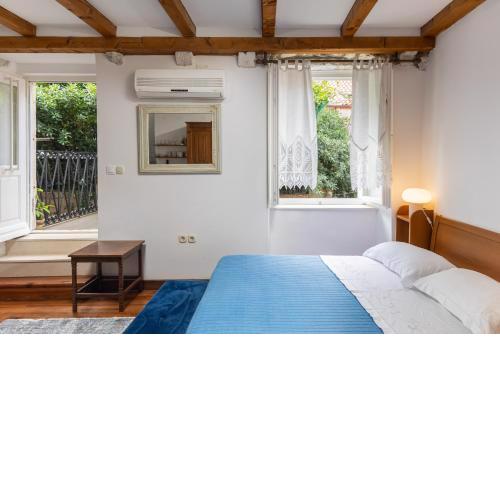 Apartment Taura