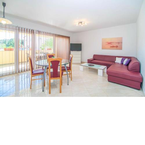 Apartment UNA 2
