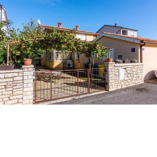 Apartment Valbandon 7352a
