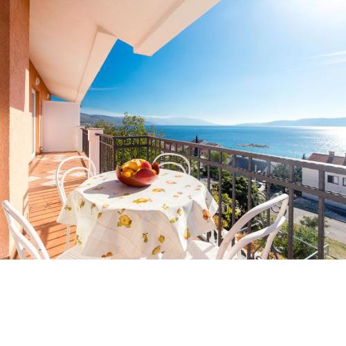 Apartment Valentina-2 by Interhome