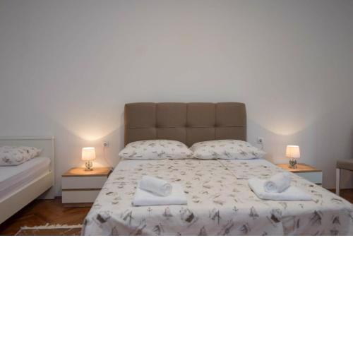 Apartment Villa Garina II