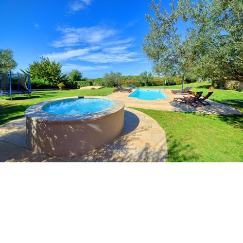Apartment Villa Mare1 with pool, sea view and hydromassage