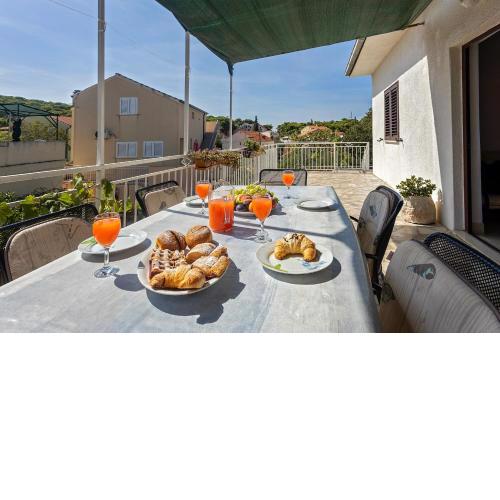 Apartment Zlatko