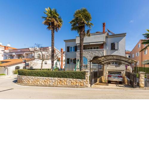 Apartments Ada near the Sea