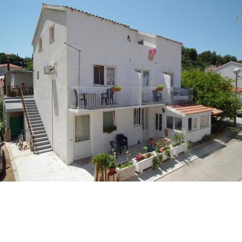 Apartments ADRIANA