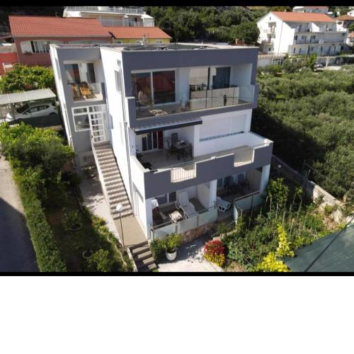 Apartments AnaIvana