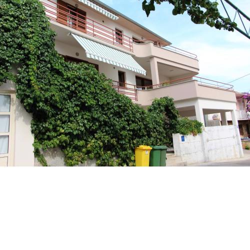 Apartments and rooms by the sea Tisno, Murter - 5106