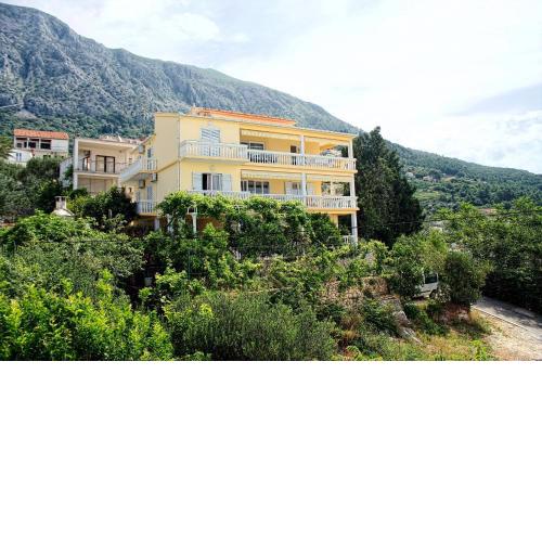 Apartments and rooms by the sea Zivogosce - Porat, Makarska - 2733