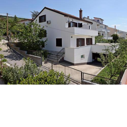Apartments and rooms with parking space Selce, Crikvenica - 2362