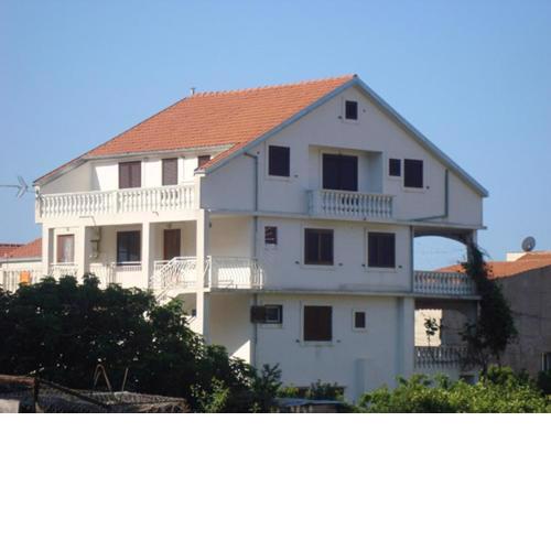 Apartments and rooms with WiFi Komiza, Vis - 11315