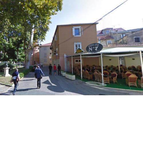 Apartments and rooms with WiFi Zadar - 14528