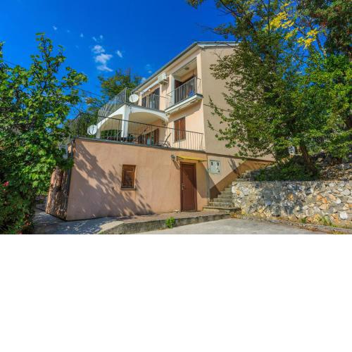 Apartments Bartulin