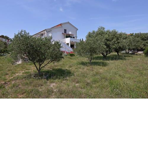 Apartments by the sea Barbat, Rab - 14247