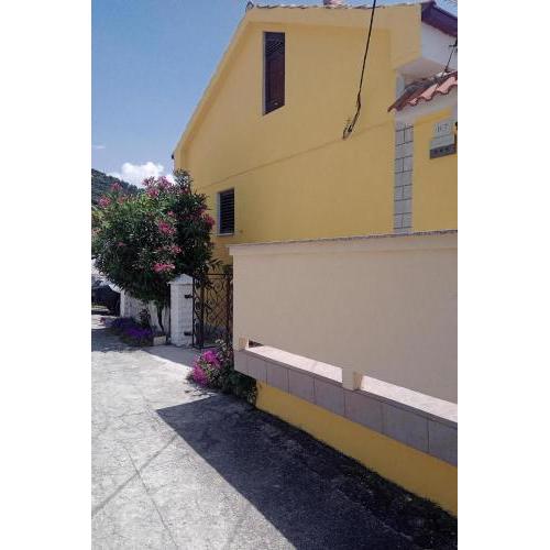 Apartments by the sea Barbat, Rab - 4977