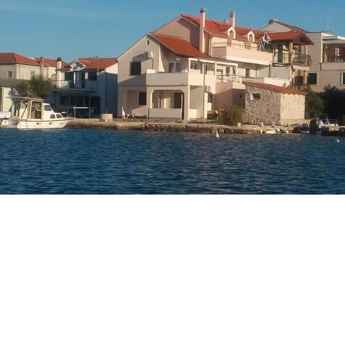 Apartments by the sea Betina, Murter - 17061