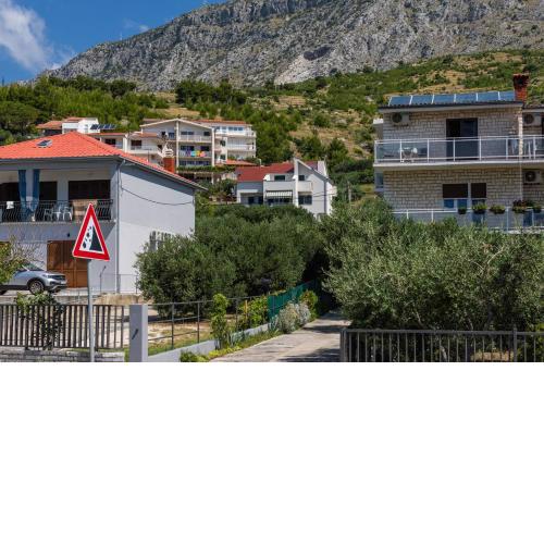 Apartments by the sea Duce, Omis - 11673