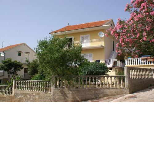 Apartments by the sea Grebastica, Sibenik - 9686