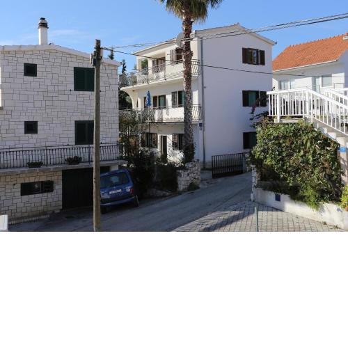 Apartments by the sea Rogoznica - 10338