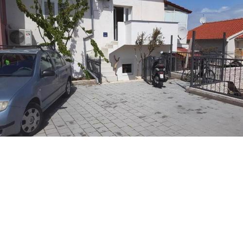 Apartments by the sea Sibenik - 14802