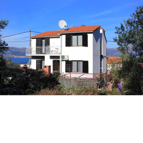Apartments by the sea Slatine, Ciovo - 2039