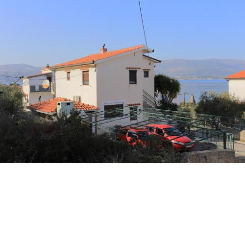 Apartments by the sea Slatine, Ciovo - 9453