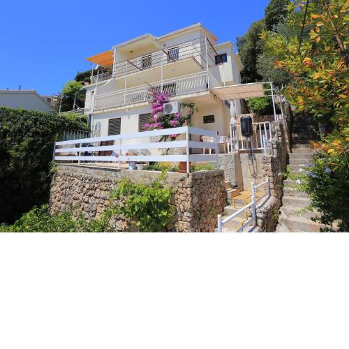 Apartments by the sea Stanici, Omis - 11379