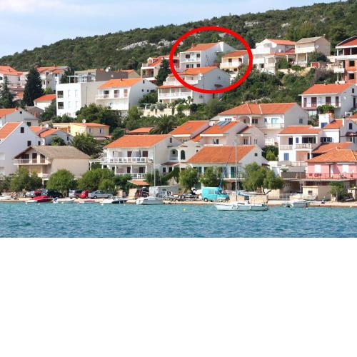 Apartments by the sea Tisno, Murter - 5130