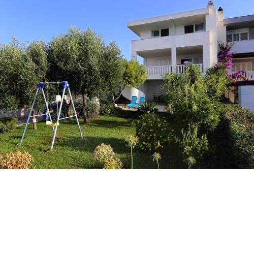 Apartments by the sea Zecevo Rtic, Rogoznica - 10333