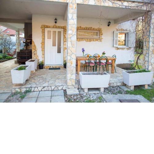 Apartments by the sea Zuljana, Peljesac - 12058