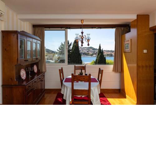 Apartments Cime , sea view , free parking