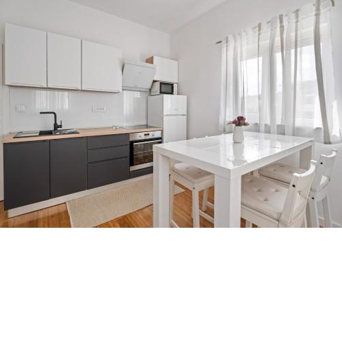 Apartments Dante